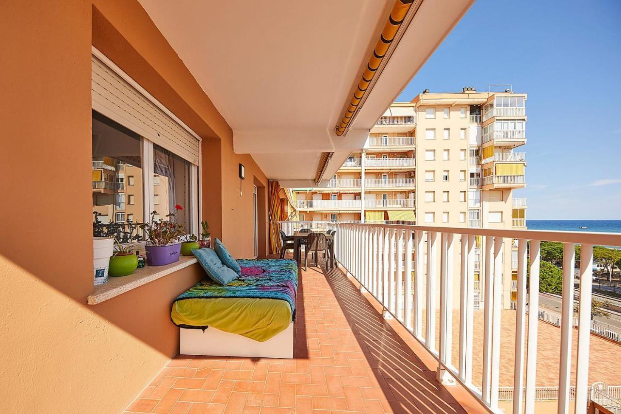 La Marina Apartment Malgrat de Mar Exterior photo